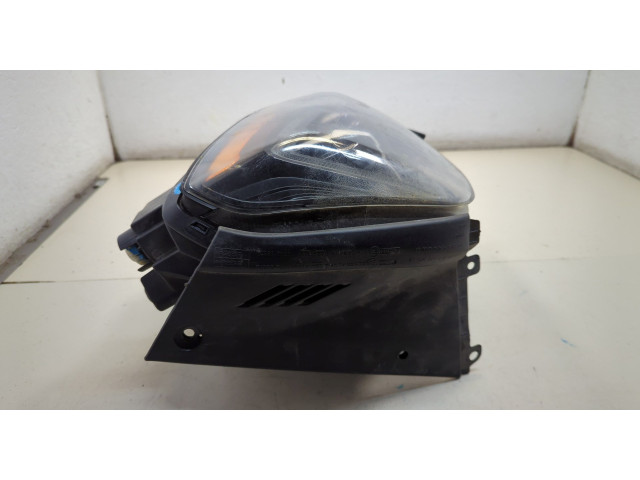 Фара передняя KIA Telluride правая