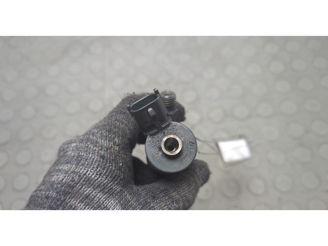 Форсунка топливная  Citroen C4 Grand Picasso 2006-2013    1980K9     