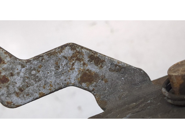 Замок капота Dacia Logan 2004-2012