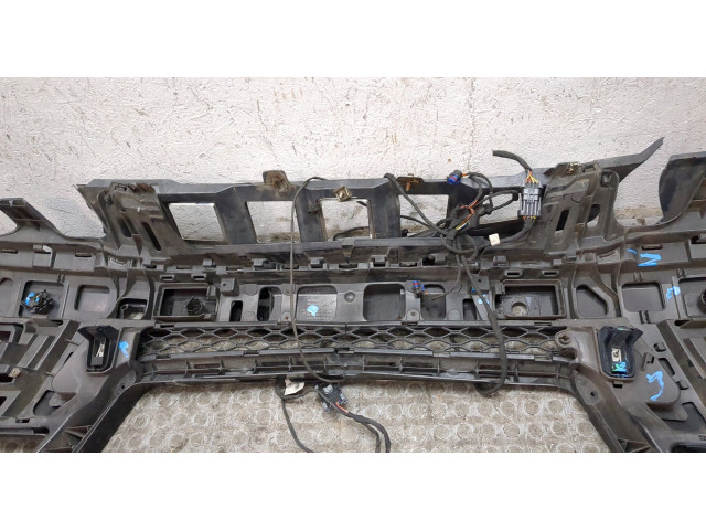 Бампер  Mercedes GL X164 2006-2012 передний   A1648856525