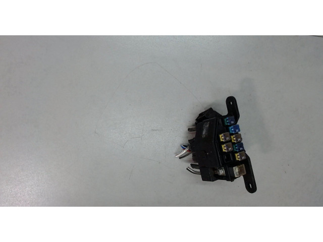 Блок предохранителей  Ford Ranger 2006-2012          2.5