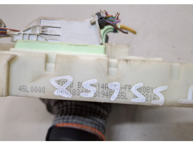 Блок предохранителей  Ford Focus 3 2011-2015         