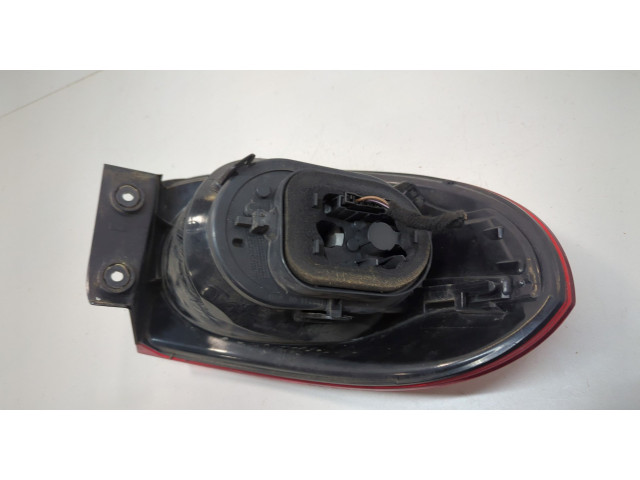 Задний фонарь     5N0945112E     