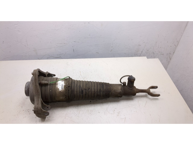 Стойка амортизатора  Audi A6 (C6) Allroad 2006-2012      