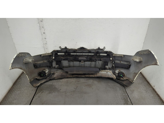 Бампер Citroen C-Crosser 2007-2013 передний