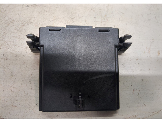 Блок комфорта Volkswagen Caddy 2010-2015 7N0907530AQ