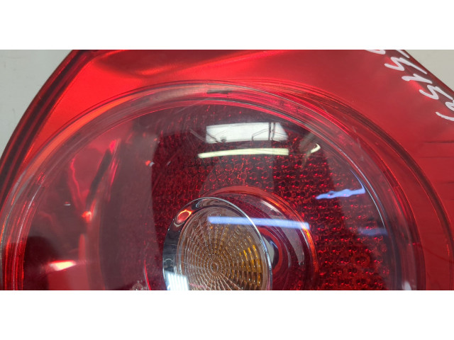 Задний фонарь 1K6945096AA