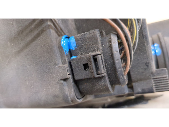 Фара передняя  Volkswagen Passat 5 2000-2005 левая 