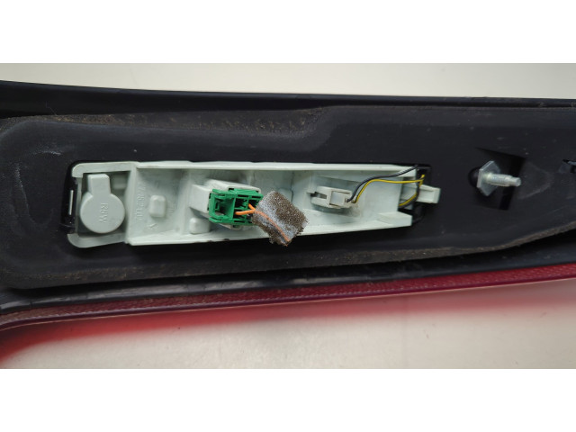 Задний фонарь          