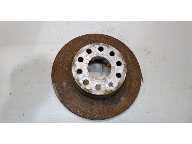 Диск тормозной Volkswagen Jetta 7 2018- задний