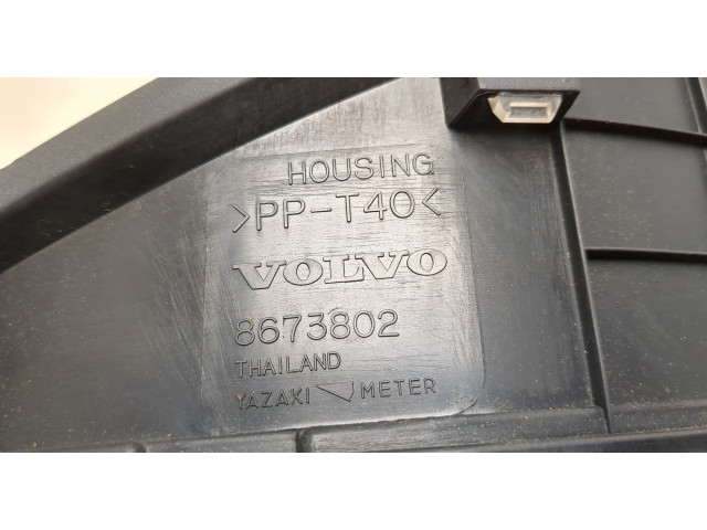 Панель приборов Volvo S60 2000-2009