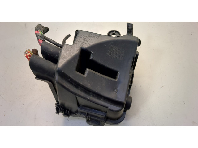 Блок предохранителей  Dacia Logan 2012-2016         