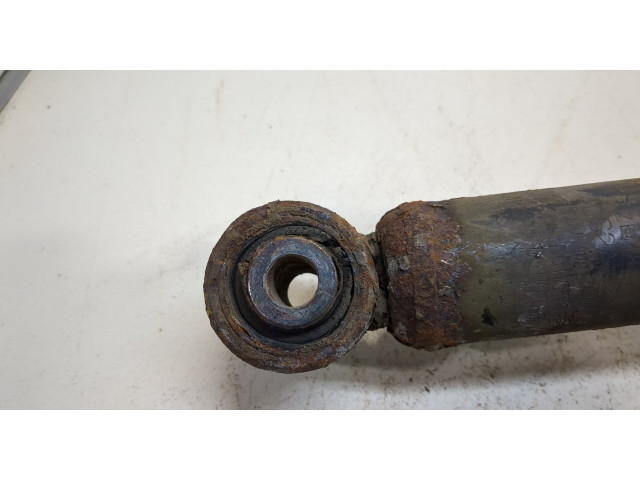 Стойка амортизатора Mitsubishi Pajero 2006-2011 4062A024, 4040A068
