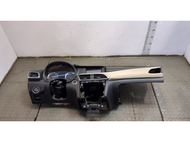 Дисплей бортового компьютера Infiniti QX30 2016-2019 283874DL2A