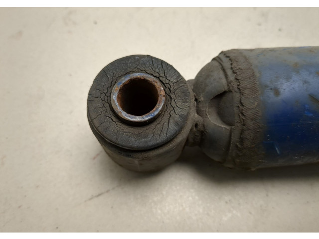 Стойка амортизатора  Cadillac Escalade 2 2001-2006 19300046     