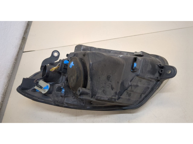 Фара передняя  Skoda Fabia 2007-2014 правая 