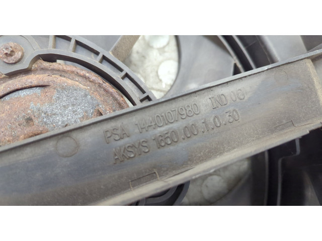 Замок капота  Peugeot Expert 2007-2016     