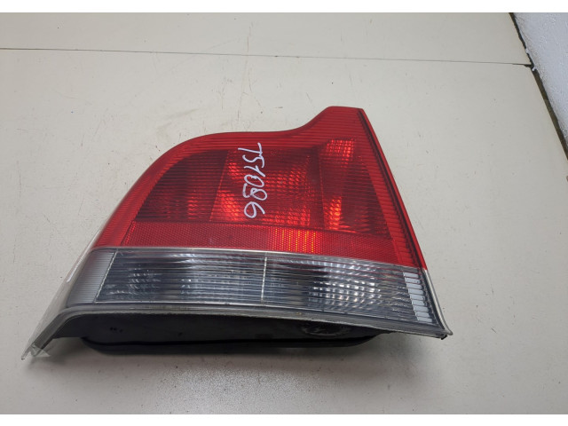 Задний фонарь 8664079, 8664081