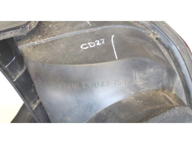 Задний фонарь 0431582 Mitsubishi Sigma