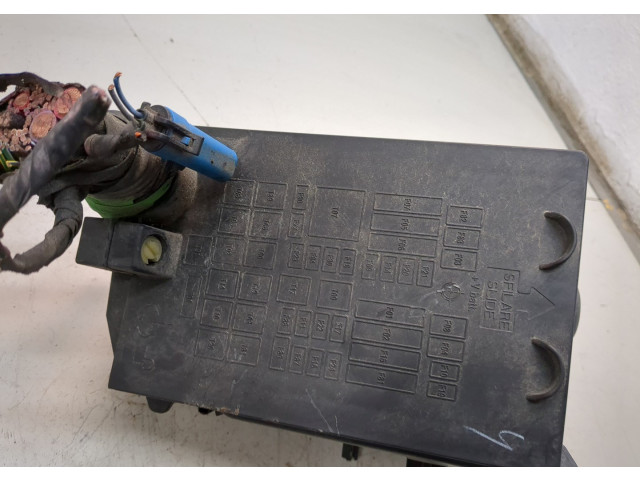 Блок предохранителей Jeep Compass 2017-2021