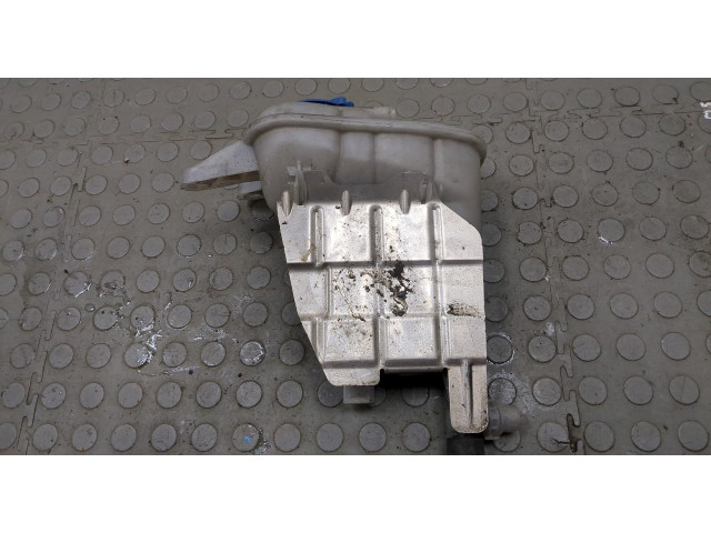 Бачок расширительный Audi SQ5 2013-2017