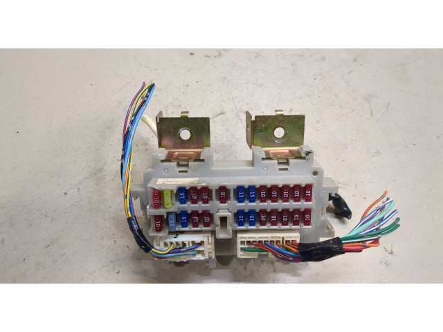 Блок предохранителей Infiniti QX56 2004-2010