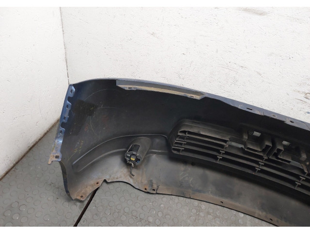 Бампер Nissan Serena 2005-2010 C25 передний