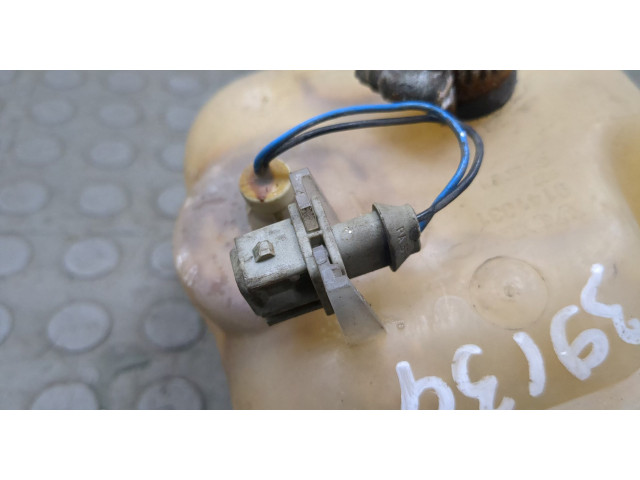 Бачок расширительный  Volvo 850    