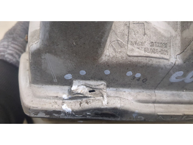 Фара передняя  Suzuki Grand Vitara 1997-2006 левая 