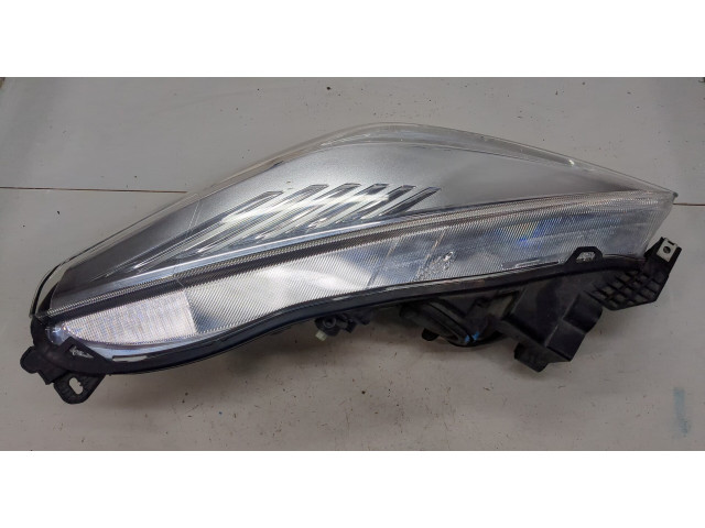 Фара передняя  Ford Escape 2015-2019 левая 