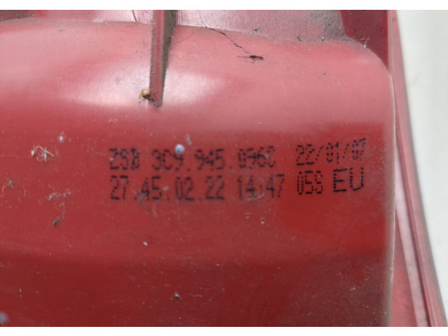 Задний фонарь 3C9945096N