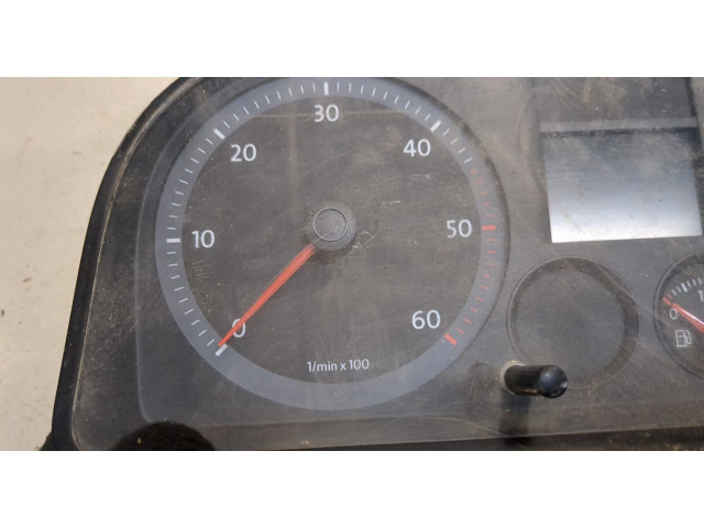 Панель приборов Volkswagen Caddy 2004-2010 2K0920843A