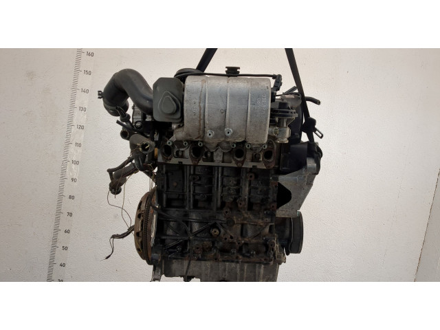 Генератор  Volkswagen Golf 5 2003-2009       06F903023F    