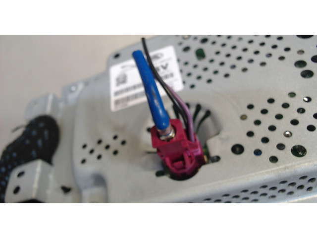 Дисплей бортового компьютера  Land Rover Range Rover Evoque 2015-2018 FK7219C299AC           