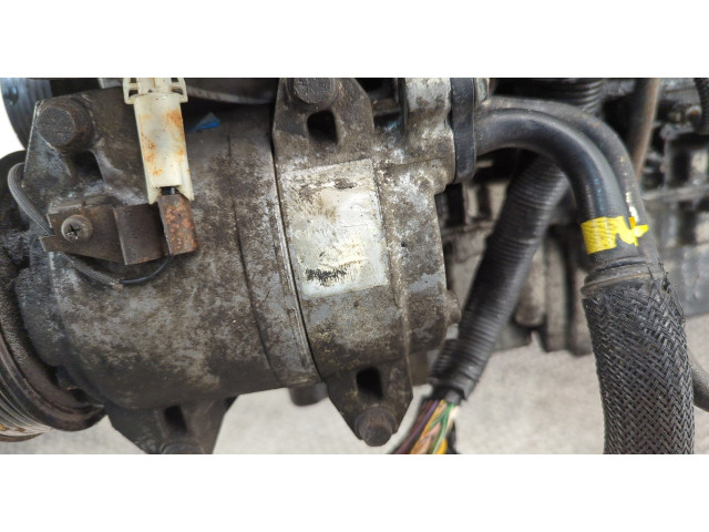 Форсунка топливная  Volvo XC90 2002-2014         