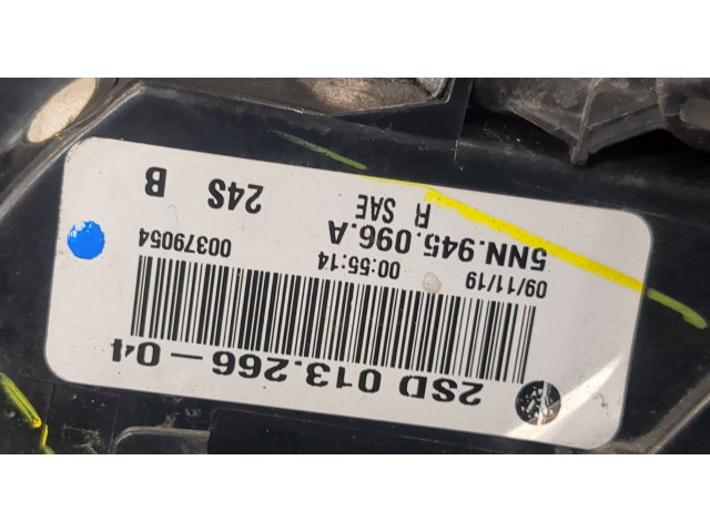 Задний фонарь          