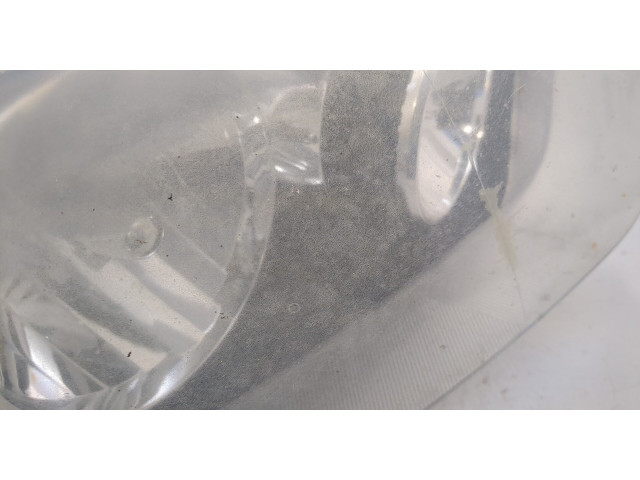 Фара передняя  Ford Escape 2001-2006 правая 