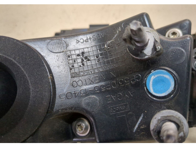 Задний фонарь          