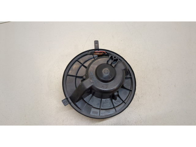 Моторчик печки Skoda Yeti 2009-2018