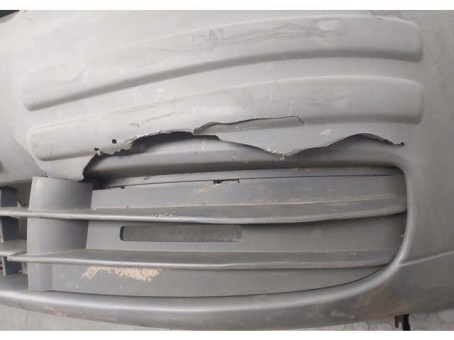 Бампер Volkswagen Caddy 2004-2015 передний