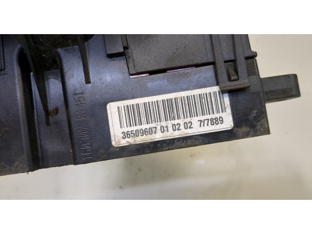 Блок предохранителей  Volkswagen Passat 6 2005-2010           