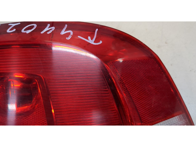 Задний фонарь          