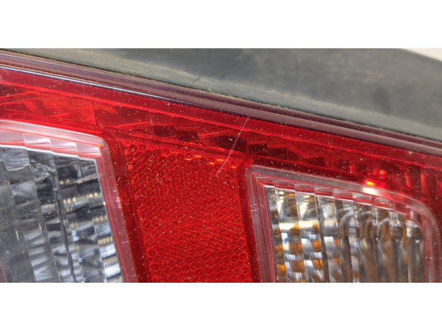 Задний фонарь          