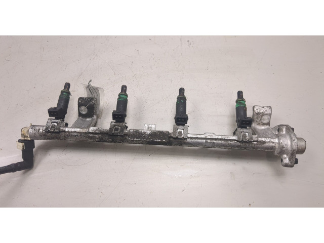 Форсунка топливная  Ford Focus 2 2005-2008    1429840, 98MF9F593BC, 1306060, 4M5G9H487CA     