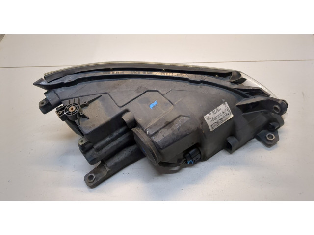 Фара передняя Volkswagen Tiguan 2007-2011 левая