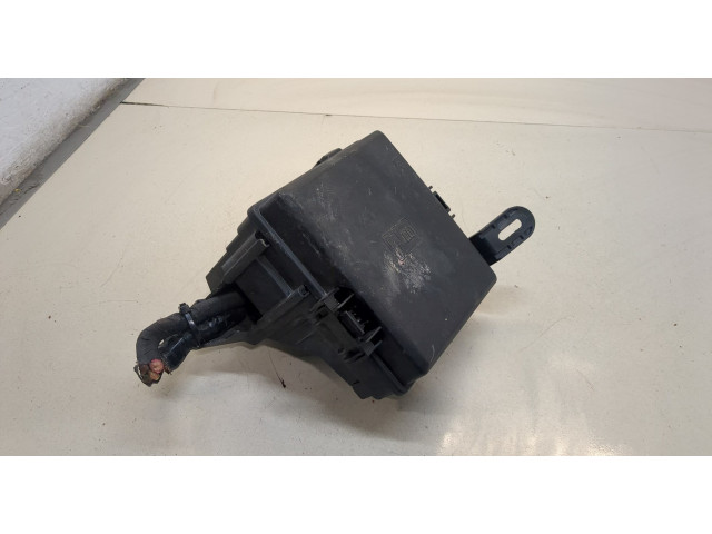 Блок предохранителей Ford EcoSport 2017-2023 FU5Z14A003W, HU5Z14A003J