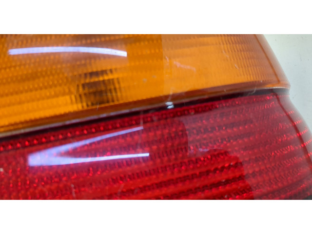 Задний фонарь