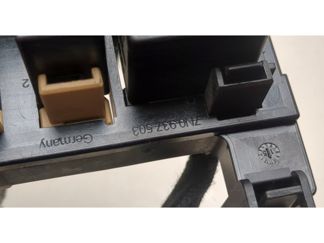 Блок реле Audi Q3 2011-2018 7N0937503