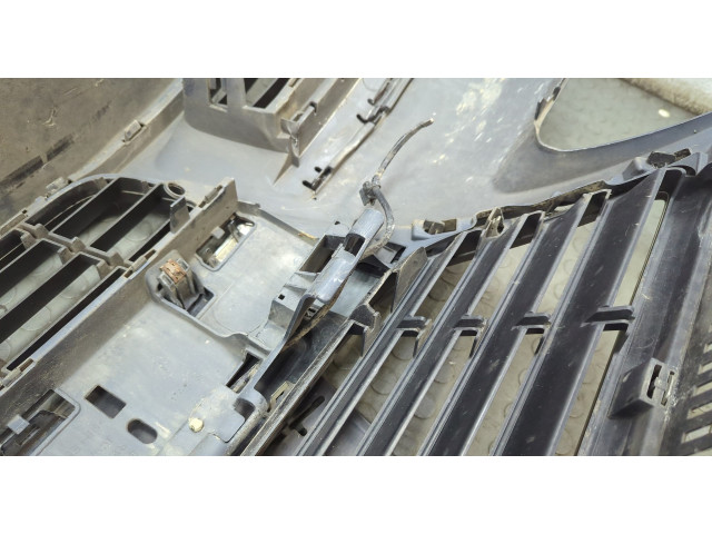 Бампер  Volkswagen Passat 6 2005-2010 передний   