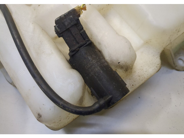 Бачок омывателя Honda Accord 7 2003-2007 USA 2.4